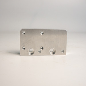 Plaque de montage fraisée en aluminium robuste sur mesure AMT VINA – Fournisseur OEM Vietnam - Product Image 2