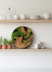 Décoration murale ronde en bois et mousse naturelle, faite à la main, pièce d'art de luxe inspirée de la forêt - Product Image 5