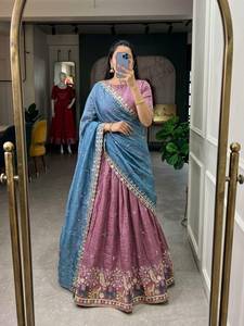 Lehenga de seda con bordado intrincado y detalles de elefantes y pavo real con hilo dorado, completamente cosido, listo para usar. - Product Image 4