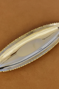 Plateau de service de luxe en forme de bateau, argenté, avec bord festonné doré, en acier inoxydable, plateau étroit en métal pour hôtel, restaurant, buffet - Product Image 6