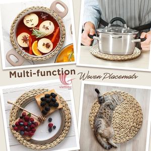 ชุดของขวัญ 4 ชิ้น แผ่นรองจานทำจากผักตบชวา ทอแบบเป็นแผ่นรองจาน  ตกแต่งงานแต่งงานสไตล์โบฮีเมียน/อเมริกัน เป็นมิตรกับสิ่งแวดล้อม หนา 3 มม. - Product Image 2