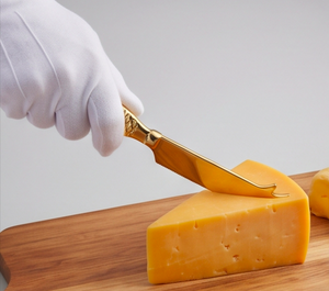 Gold Pineapple Cheese Knife Stainless Steel Blade Zinc Handle Durable Cheese Spreader For Kitchenware Use - Product Image 4