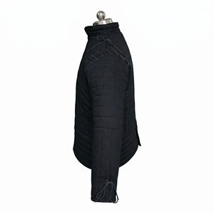 Chaqueta Gambeson Negra Acolchada de Algodón Medieval Hecha a Mano, Abrigo de Armadura Acolchado para Reenactment, SCA, Feria Renacentista y Halloween - Product Image 3