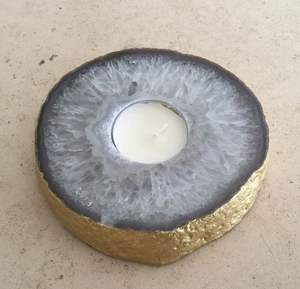 Venta al por mayor de candelabros de cristal natural Gran Idea de regalo Material de piedra con borde dorado para la decoración del hogar y de la boda - Product Image 1