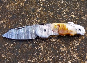 Couteau de poche pliant Edge Master Manufacture, en acier Damas fait main, lame droite de 3 mm, manche en corne, pour le camping - OEM/ODM - Product Image 5