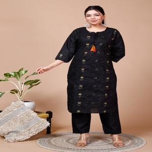 Ensemble Kurta Traditionnel en Coton Noir Élégant avec Broderie Subtile et Dupatta Transparent pour un Style Ethnique Sophistiqué Toutes Saisons - Product Image 2