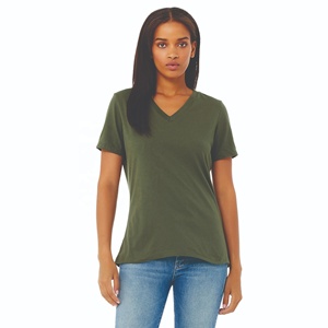 T-shirt décontracté ajusté à col en V pour femme, vert olive uni, en coton, à manches courtes, personnalisable avec logo, vente en gros - Product Image 1