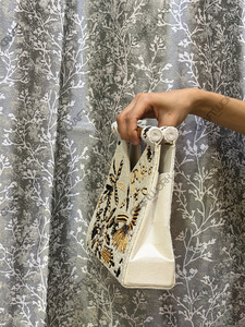 Elegant Pearl Beaded Shoulder Bag Handmade White Clutch Designer Evening Party Wedding <b>Handbag</b> Luxury Statement Purse Women - Product Image 4