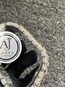 AARVA JEWELS นาฬิกาข้อมือควอตซ์โครโนกราฟผู้ชายสุดหรู สแตนเลสสตีล ประดับมอยส์ซาไนต์และแซฟไฟร์คริสตัล หน้าปัดอนาล็อก 42 มม. สายขนาด 20 มม. พร้อมระบบความปลอดภัย - Product Image 3