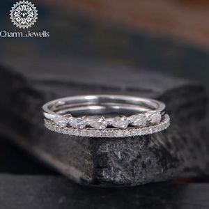 Anillo Clásico de Eternidad para Mujer Charm_Jewells con Moissanita de Corte Cojín de 3 GM, Chapado en Oro sobre Plata, Certificado IGI, Engaste de Puntas - Product Image 2