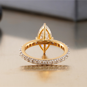 Anillo de compromiso solitario con diamante marquise de 2.00 CT cultivado en laboratorio, con pavé, en oro amarillo de 14K y claridad VVS1 - Product Image 4