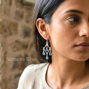 Boucles d'oreilles pendantes en forme de goutte de topaze bleue, argent sterling 925 plaqué rhodium, bijoux élégants faits à la main, cadeau - Product Image 3