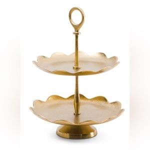Bandeja de Servir de Tres Niveles de Alta Calidad, Base Redonda de Metal Dorado Martillado, Plato para Fiestas, Estilo Glam, de la India - Product Image 2
