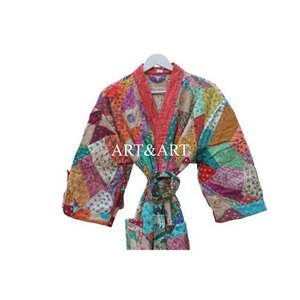 Robe Kimono Courte Vintage Chic en Kantha Brodé, Manteau Indien pour Femme Été Hiver, Manches Longues Matelassé 100% Coton Col en V - Product Image 4