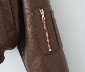 Chaqueta Bomber de Cuero Genuino para Mujer, Manga Larga, Cierre de Cremallera, Cuello Alto, Color Sólido, Corte Corto, para Otoño - Product Image 5