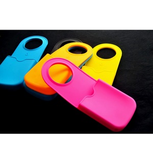 ขาตั้งโทรศัพท์มือถือซิลิโคนนุ่มคุณภาพส่งออก สำหรับใช้ในบ้าน สำนักงาน บนเตียง โต๊ะ น้ำหนักเบา ทนทาน มีจำหน่ายในราคาขายส่ง - Product Image 1