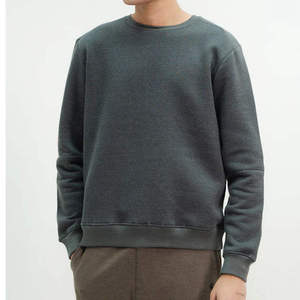 เสื้อฮู้ดผู้ชายทรงโอเวอร์ไซส์ สีพื้น ผ้าถักเนื้อฝ้าย สวมใส่สบายในฤดูหนาว ดีไซน์สั่งทำพิเศษ มีกระเป๋า คุณภาพสูง - Product Image 3