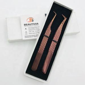 Pinzas de pestañas de acero inoxidable con agarre de diamante de oro rosa de volumen de 90 grados profesionales al por mayor punta puntiaguda sostenible - Product Image 6