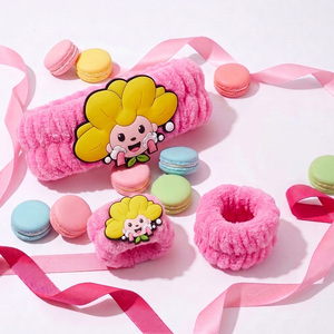Soins de la peau coréens Petal pour enfants : Bandeau et bracelet en tissu, format voyage, nettoyant visage pour bébé, CPNP, lait corporel pour enfants - Product Image 3