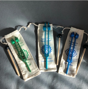 Coffret Cadeau de 3 Diapasons de Réparation ADN 528 Hz, 639 Hz et 741 Hz, lestés, pour la Guérison Sonore des Chakras Cœur, Gorge et Troisième Œil - Product Image 1