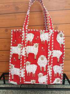 Sac fourre-tout bohème matelassé rouge avec broderie, fermeture éclair, grande capacité, en coton, utilisable toute l'année - Product Image 2