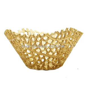 Nuevo y Elegante Tazón Decorativo Japonés de Aluminio con Forma de Hoja de Palma, Bañado en Oro, Diseño Moderno - Product Image 2