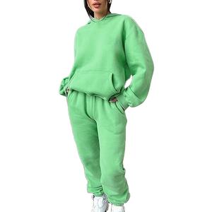 Ensemble survêtement molletonné pour femme, sweat-shirt à capuche uni personnalisé et pantalon de jogging, coupe ajustée, respirant, taille plus, motif uni, pour la saison hivernale - Product Image 2