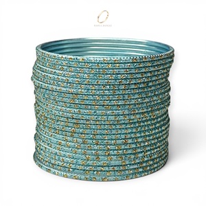 Venta al por Mayor, Diseño 2026, Precio Bajo, Elegantes Brazaletes Apilables de Acero Inoxidable Azul, Juego de Brazaletes Modernos con Baño de Oro y Piedras de Cristal para Mujer - Product Image 4