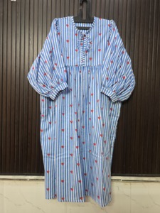 Vestido de mujer con estampado de corazones a rayas azules y blancas, estilo vintage, cintura imperio, manga larga, corte en A, con lazo, largo hasta la rodilla - Product Image 1