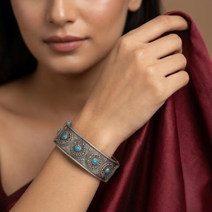 DIVYORO Oxidized Silver Flower Design KADA BANGLE for WOMEN Wedding Occasion Orissa Origin - Product Image 4