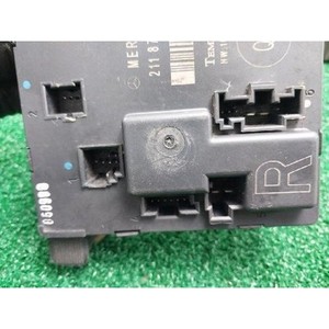 ECUs et modules informatiques d'occasion de classe E A2118704126 - Product Image 3