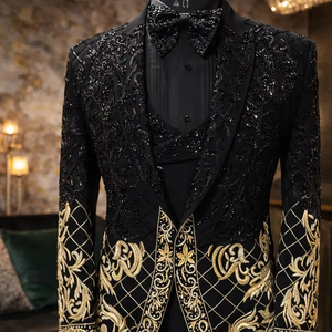 Costume de smoking noir de luxe pour homme avec broderie dorée – Blazer de soirée de mariage avec gilet et nœud papillon - Product Image 1