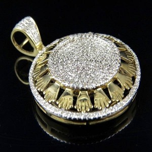 Pendentif Hip Hop en Argent S925 avec Diamant Moissanite et Design Unique, Bijou pour Homme Idéal pour les Soirées - Product Image 1
