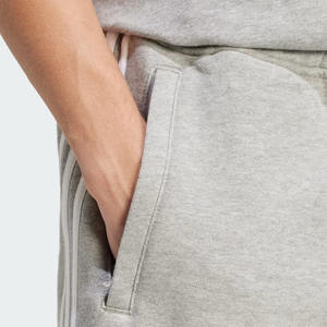 กางเกงขาสั้นผ้าทอสำหรับผู้ชายทันสมัยน้ำหนักเบาเสื้อผ้าแนวสตรีทพร้อมผ้าถักทอคุณภาพสูงสไตล์เบสบอล - Product Image 5