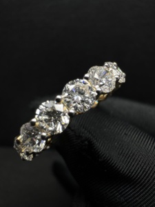 Elegante Anillo de Compromiso con Diamante Cultivado en Laboratorio, Corte Redondo, Certificado IGI, 4.53 CT, Oro Amarillo de 14K, Joyería Fina para Bodas y Fiestas - Product Image 4