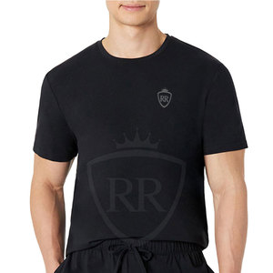Conjunto de camiseta y pantalones cortos para actividades diarias, ropa de verano de primera calidad para hombre, con camiseta a juego y pantalones cortos de corte relajado. - Product Image 3
