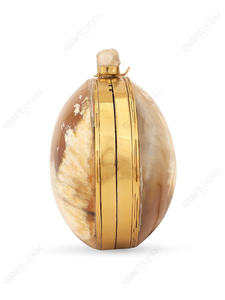 กระเป๋าคลัทช์ทรงวงรีลายคาราเมลธรรมชาติ พร้อมหัวจับคริสตัลดิบ กรอบสีทอง หรูหรา โดดเด่น เหมาะสำหรับขายส่งและรับผลิตแบบ OEM - Product Image 3