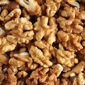 Premium <b>Raw</b> Unroasted Walnut Kernels Top Grade - Product Image 3