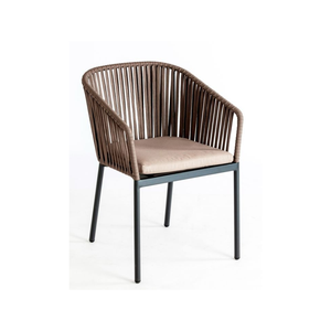 Meubles en aluminium et rotin pour projet de café et d'hôtel, fabriqués en Indonésie - Product Image 1