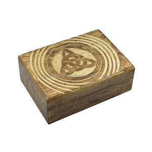 Boîte décorative en bois de qualité supérieure Triquetra Sculpture sur le dessus Parfait pour le stockage de bijoux à un prix compétitif - Product Image 2