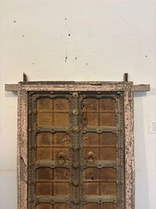 Antique Solid Wood Door Panels with Hand Carved Frame Eco-Friendly for Bedroom Outdoor Living Room Home Furniture - Product Image 4