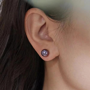 Boucles d'oreilles en perles d'eau douce naturelles de Zhuji, authentiques, rondes de 9 à 10 mm, presque parfaites, violettes, en argent pur, forme ronde élégante - Product Image 2