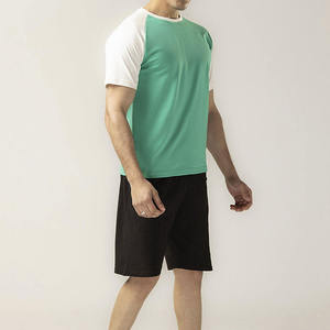 Camiseta raglán personalizada, camiseta con manga raglán, camiseta con bloques de color, camiseta con mangas en contraste, camiseta de cuello redondo para hombre, camiseta 100% algodón. - Product Image 6
