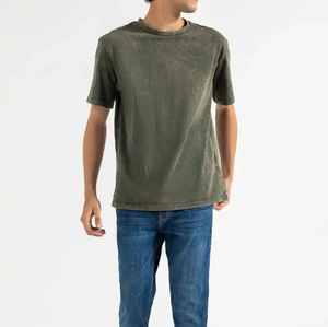 เสื้อยืดคอตตอนทรงหลวมไหล่ตกสำหรับผู้ชาย ราคาถูก ขายส่ง เหมาะสำหรับสไตล์ลำลอง โอเวอร์ไซส์ และสตรีทสไตล์ - Product Image 1