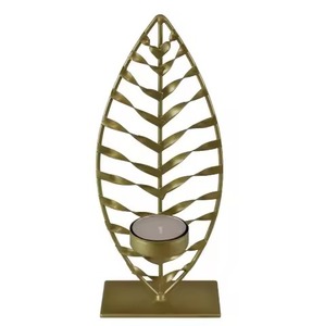 Support décoratif de bougie chauffe-plat en métal saisonnier, accent de Noël pour l'ameublement de la maison - Product Image 1