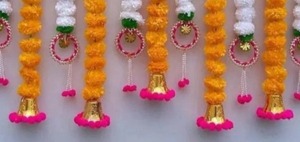 Guirlande de fleurs artificielles de jasmin et de marguerites indiennes pour décoration de mariage traditionnelle, toran suspendu pour toile de fond - Vente en gros - Product Image 3