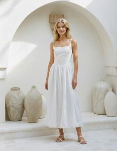 Robe midi en lin blanc, robe en lin à fines bretelles, robe en lin taille empire, robe d'été minimaliste, tenue de plage pour femme - Product Image 3