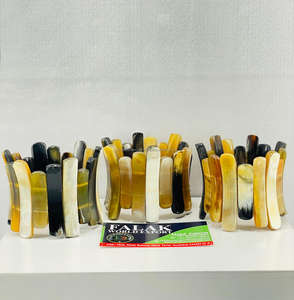 Brazalete pulido de cuerno de búfalo natural, accesorio de moda moderno hecho a mano ecológico de Falak World Export - Product Image 5