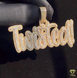 สร้อยคอจี้ "Twistedi" สุดหรู งานสั่งทำพิเศษ สไตล์ฮิปฮอป ประดับเพชร พร้อมจี้ตัวอักษรและสายสร้อย - Product Image 4