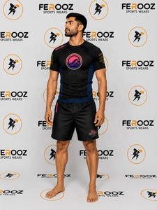 Rashguard MMA unisexe de qualité supérieure, noir et gris foncé, manches courtes, impression de logo coloré, respirant, séchage rapide, vêtements de sport pour adultes - Product Image 4